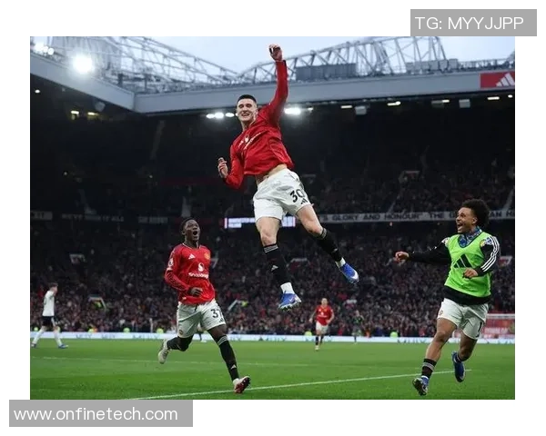 欧冠大战曼联逆转阿森纳绝杀瞬间点燃全场激情分析