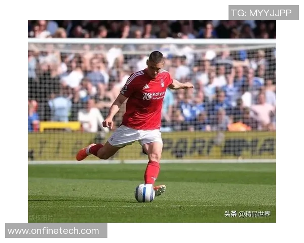 中超精彩对决热刺与那不勒斯激战成平局神扑瞬间成比赛转折点