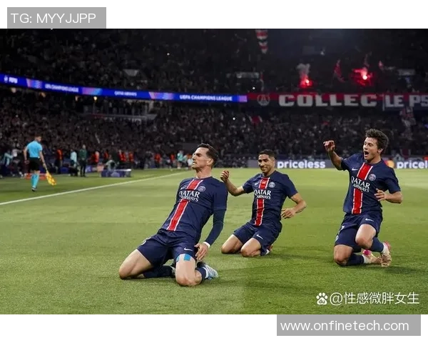 英超激战曼城险胜巴黎圣日耳曼争议判罚引发全场热议 英超激战曼城险胜巴黎圣日耳曼争议判罚引发全场热议